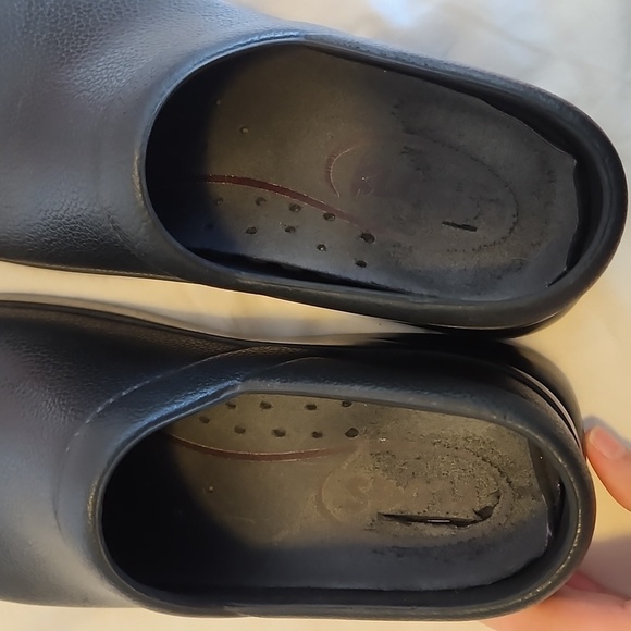 KLOGS Nonslip shoe Size 7 W - Picture 5 of 6
